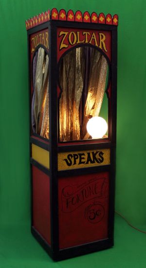 Picture of Zoltar Fortune Booth